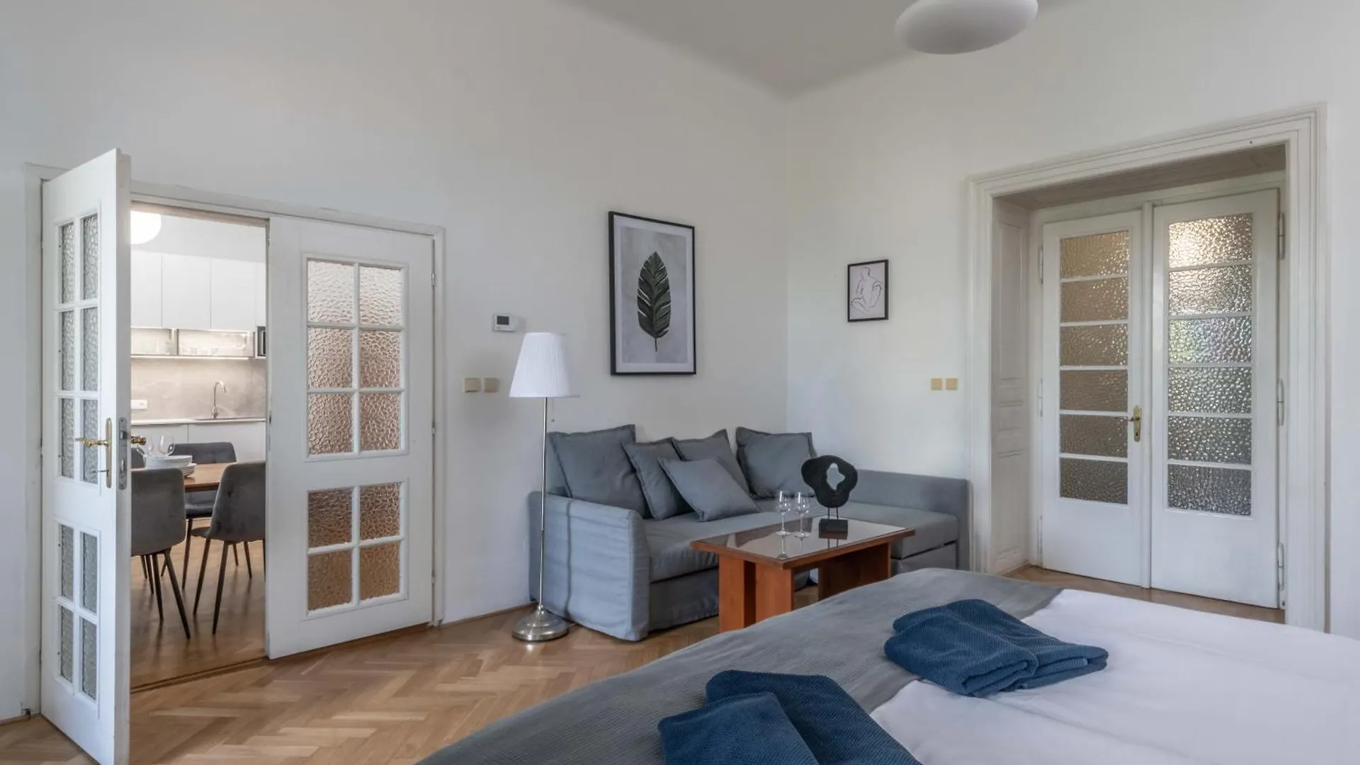 Centrally Located 3Bd Home Near National Museum Praga 0*,  Repubblica Ceca